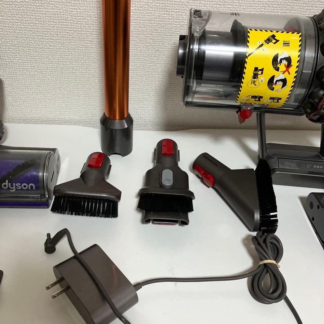 ⭐ダイソン sv12 掃除機 スティッククリーナー　動作保証品　純正品　ヘッド