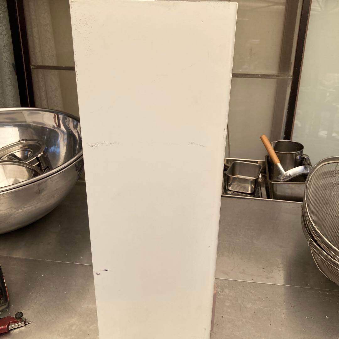 ガチャ機　カードガチャ　手動式自動販売機　ダイト