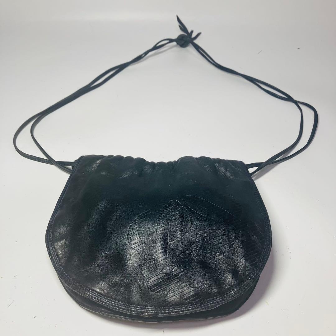 あゆ玉LOEWE ロエベ ショルダーバッグ ナッパレザー アナグラム 巾着