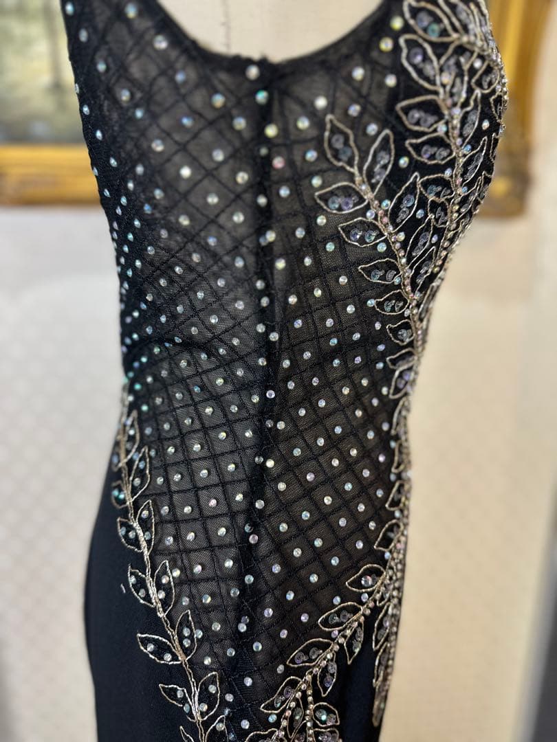 ビーズ刺繍 ブラック ナイトドレス