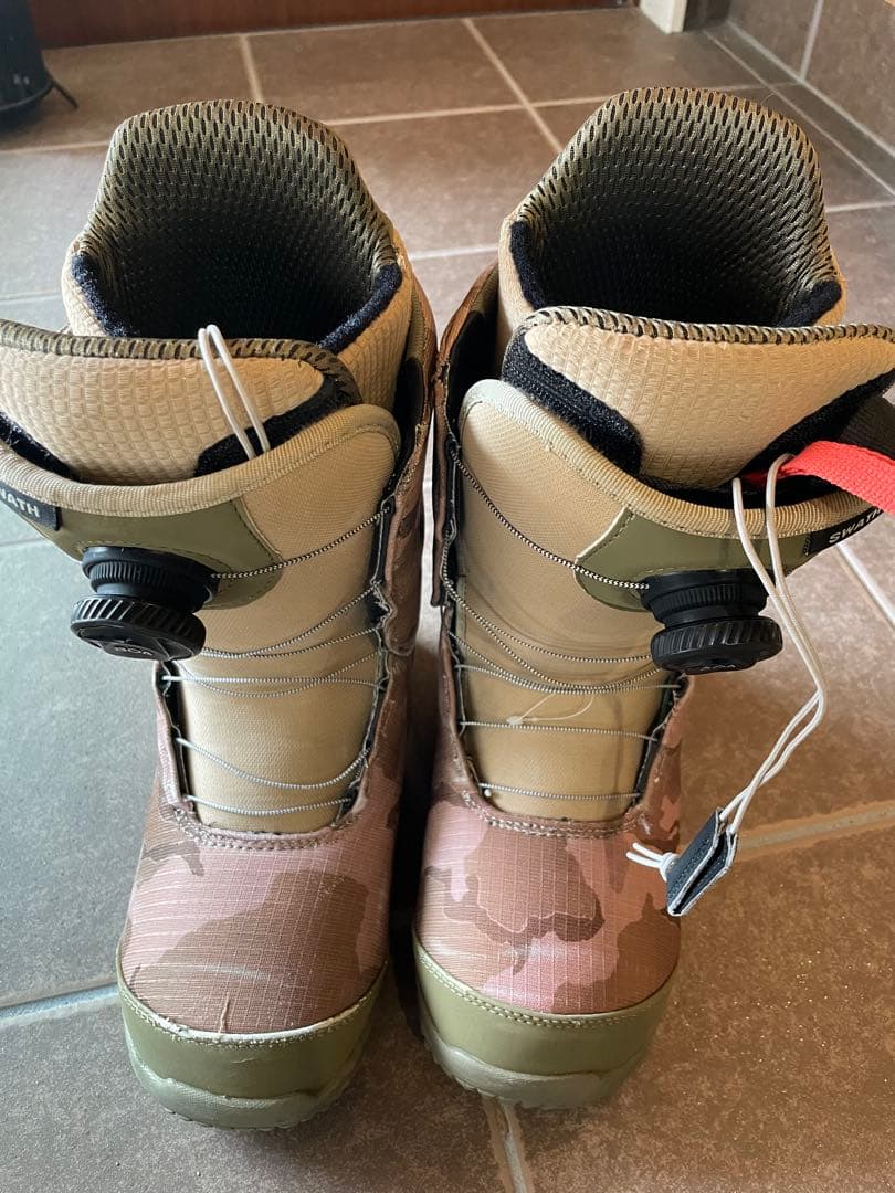 SWATH BOA スノーボードブーツ 8.5 US