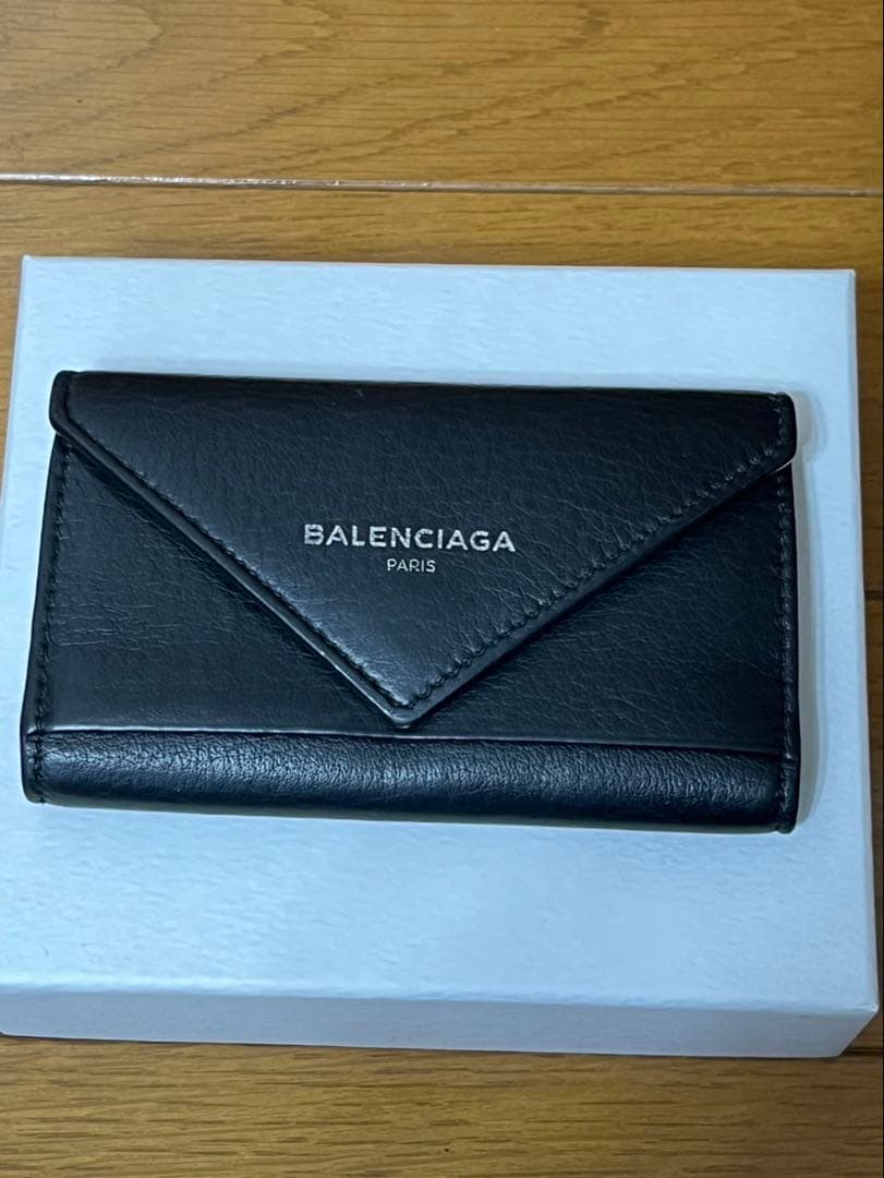 k*k様 【美品】 BALENCIAGA ブラックレザーキーケース