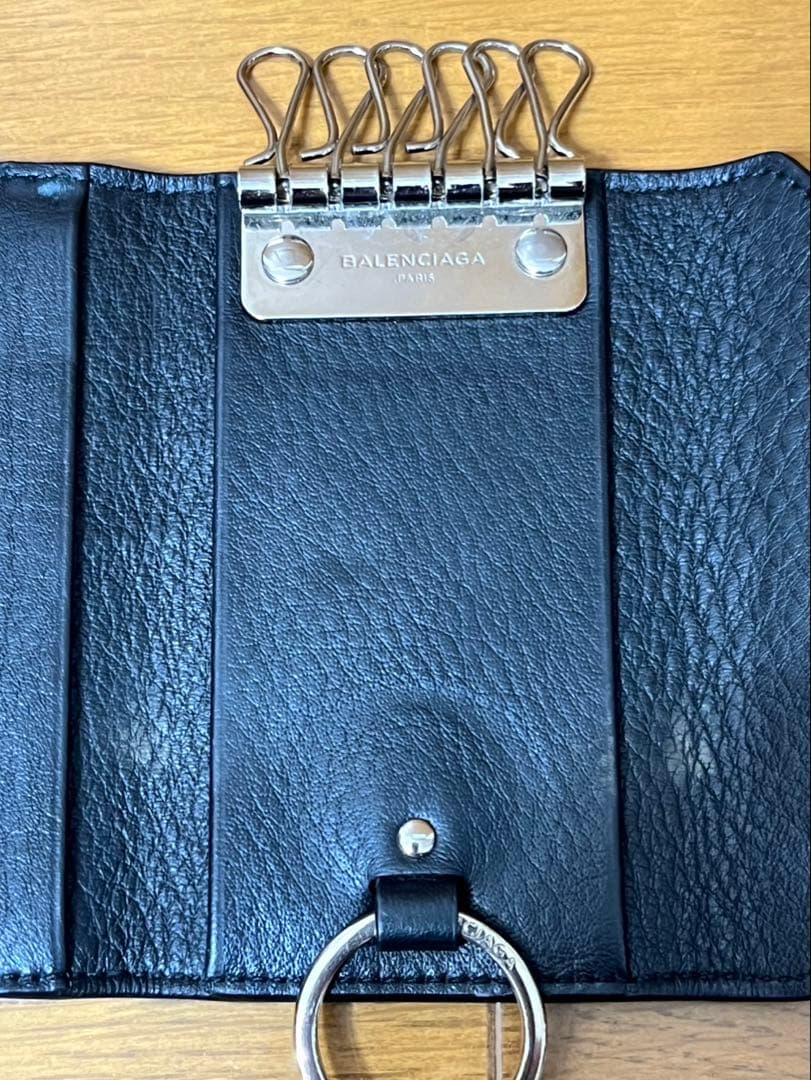 k*k様 【美品】 BALENCIAGA ブラックレザーキーケース