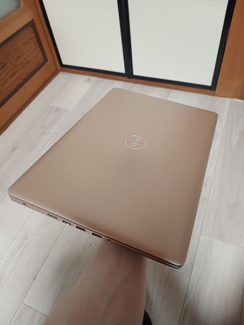 DELL Inspiron　5575　中古品