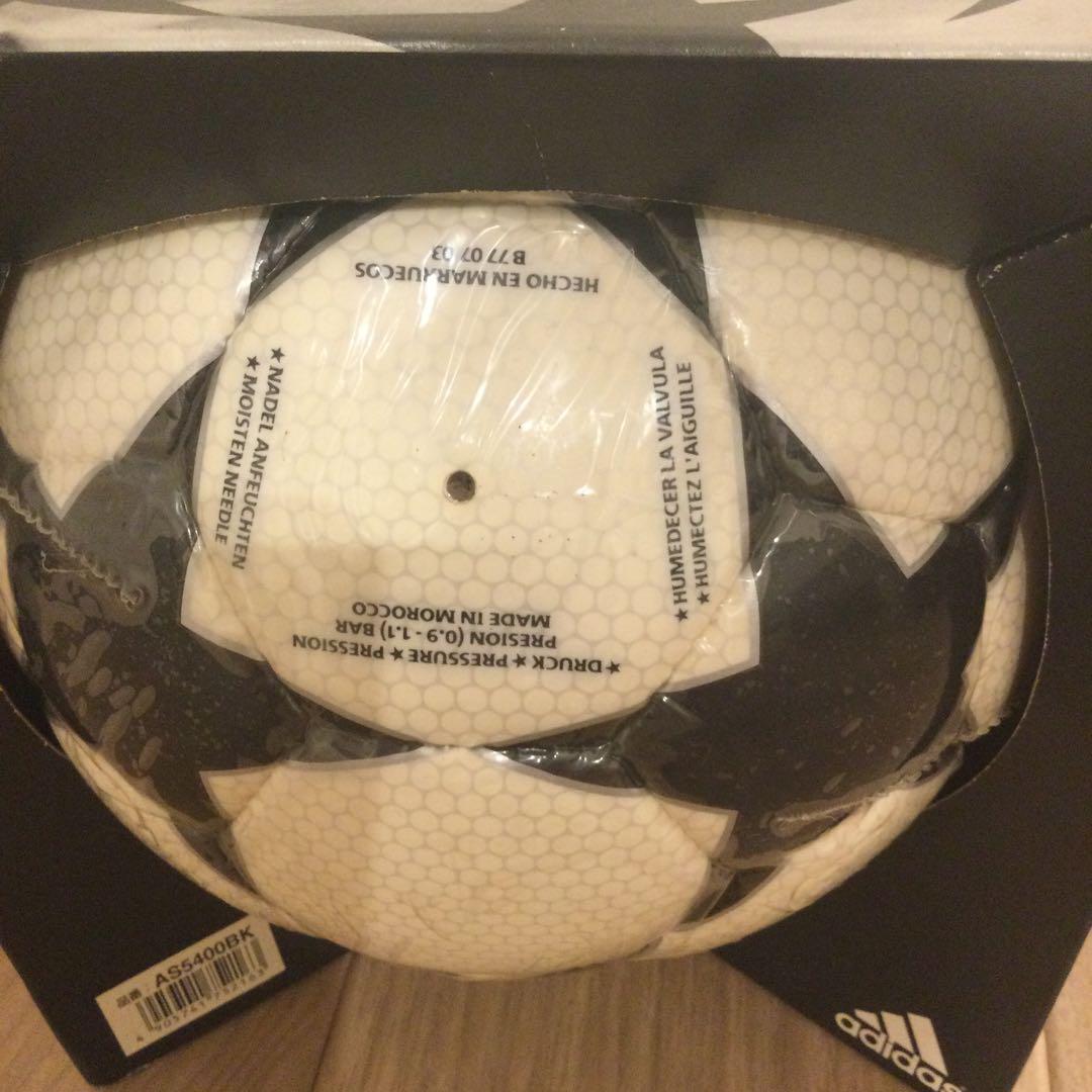 アディダス　チャンピオンズリーグ フィナーレ 2 新品　箱付き　激レア