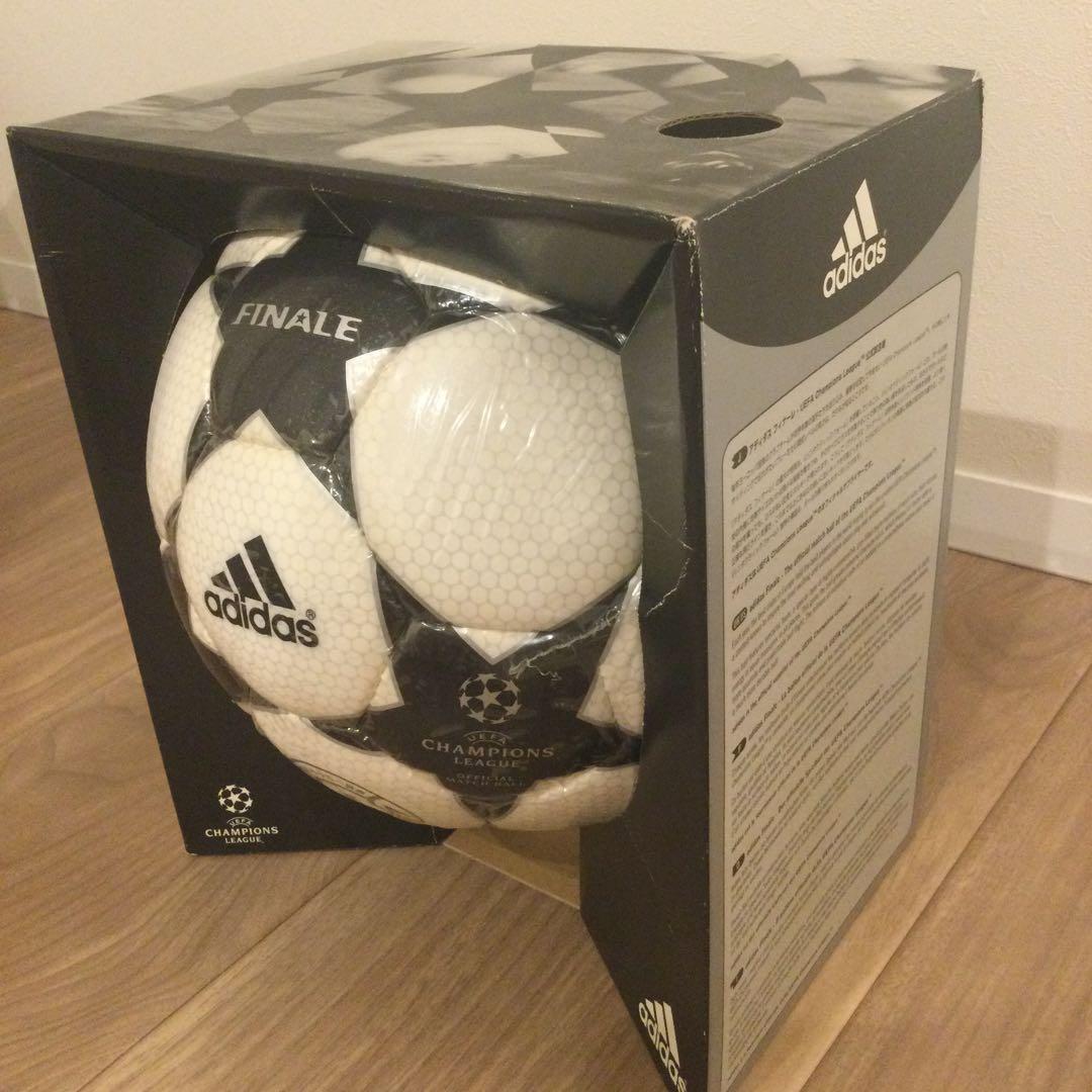 アディダス　チャンピオンズリーグ フィナーレ 2 新品　箱付き　激レア