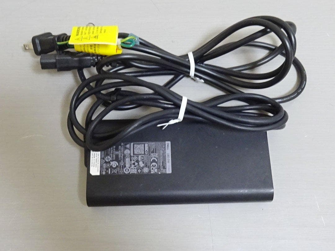 Windowsノート本体 DELL Precision 7550 Core i7 32GB/SSD 2TB