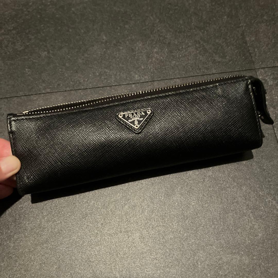 PRADA ペンケース