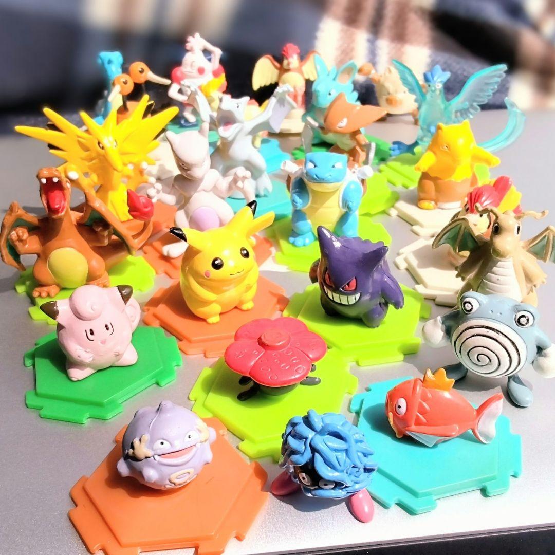 ポケモン　ミニフィギュア　フルカラースタジアム 　ピカチュウ