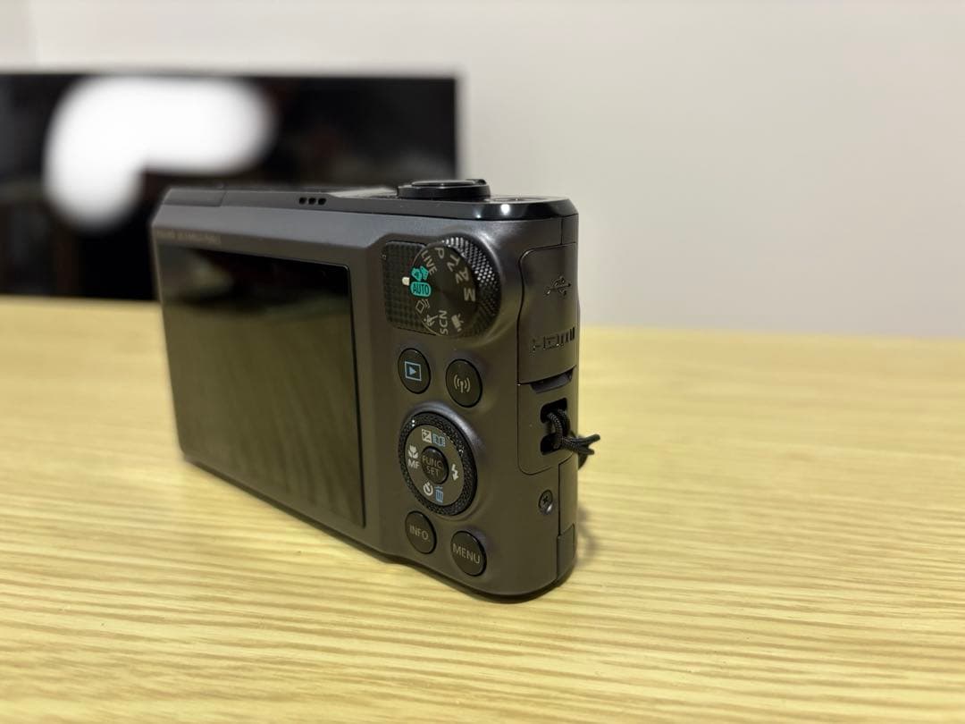 ◾️美品◾️ Canon デジタルカメラ PowerShot SX720 HS