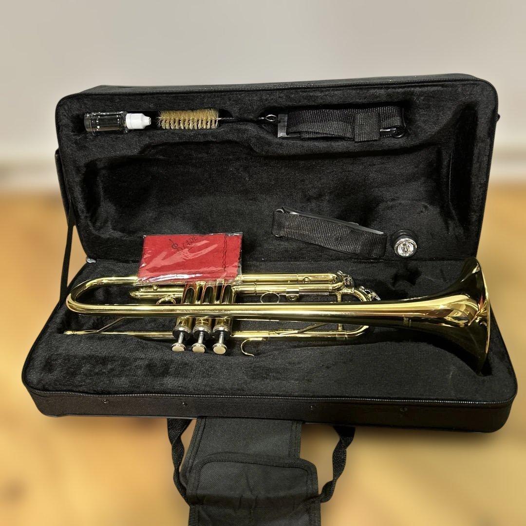トランペット本体 ゴールド 付属品あり　LADO