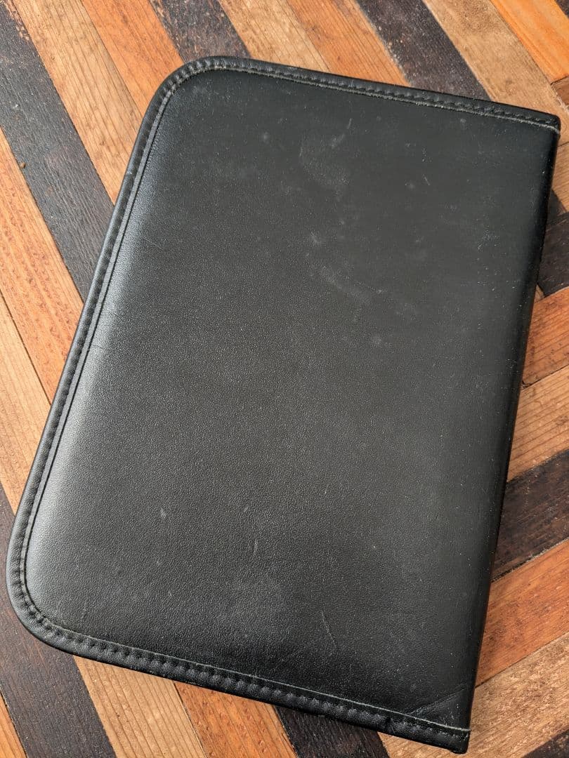 L.L.Bean 黒 レザー マルチケース