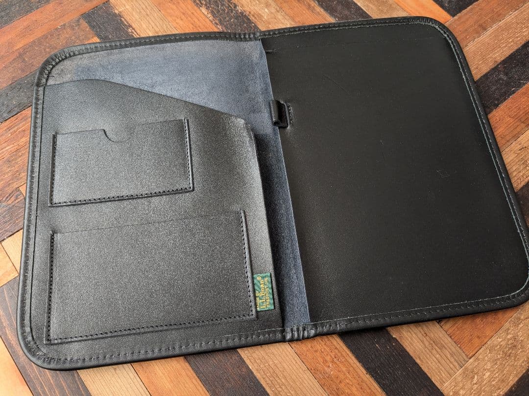 L.L.Bean 黒 レザー マルチケース