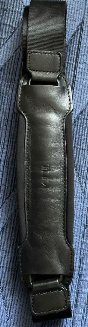 TUMI アルファ　26141D2 ビジネスバッグ　PC A4 大容量