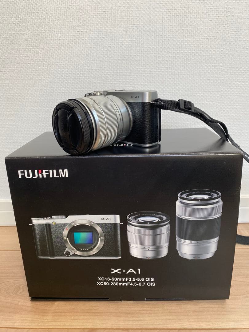 FUJIFILM デジタルカメラ　X-A1 ※一部レンズ未使用