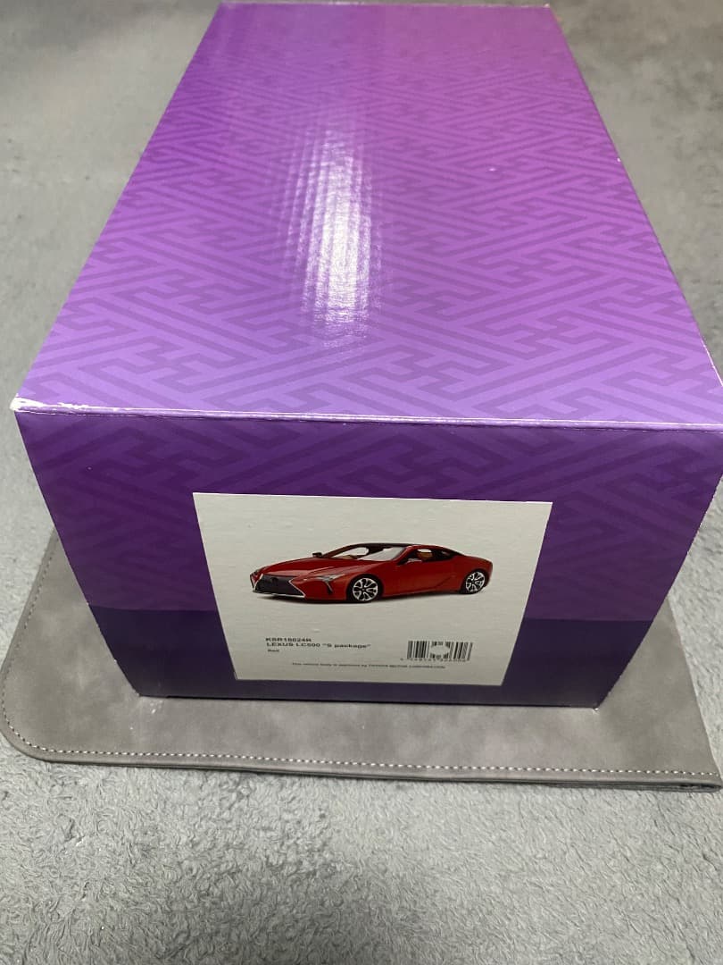 （希少品・限定品）KYOSHO samurai LEXUS LC500 1/18