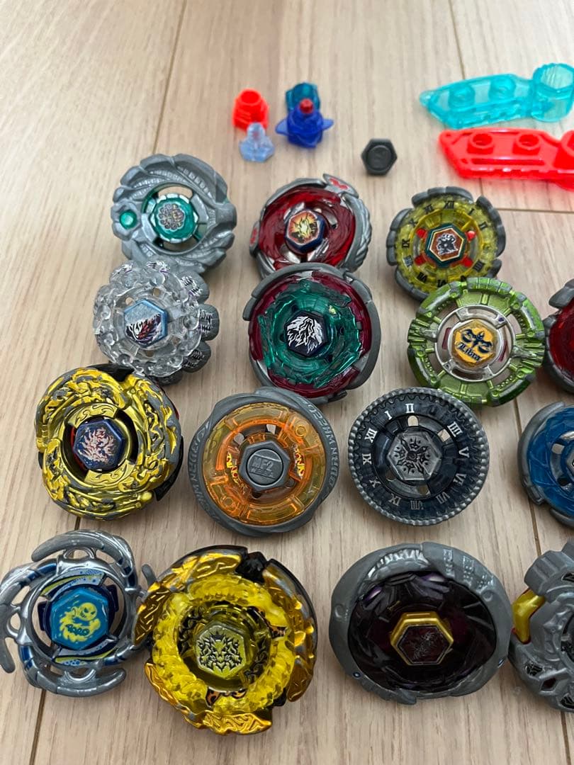 メタルファイトベイブレード 30個まとめ売り