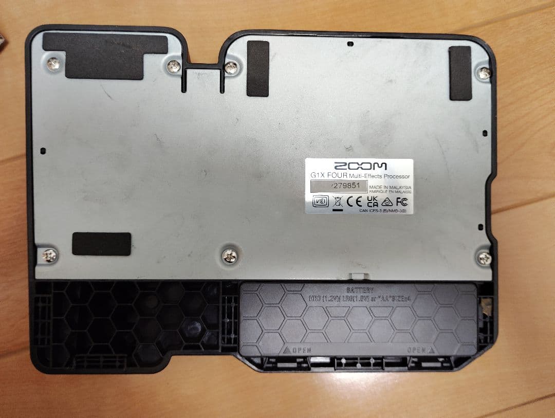 ZOOM G1X FOUR マルチエフェクター acアダプター付き