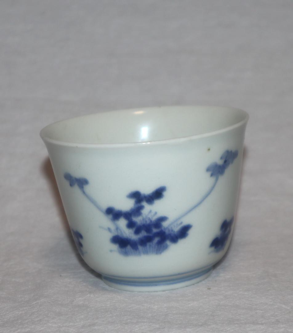 古伊万里高台付き蕎麦猪口