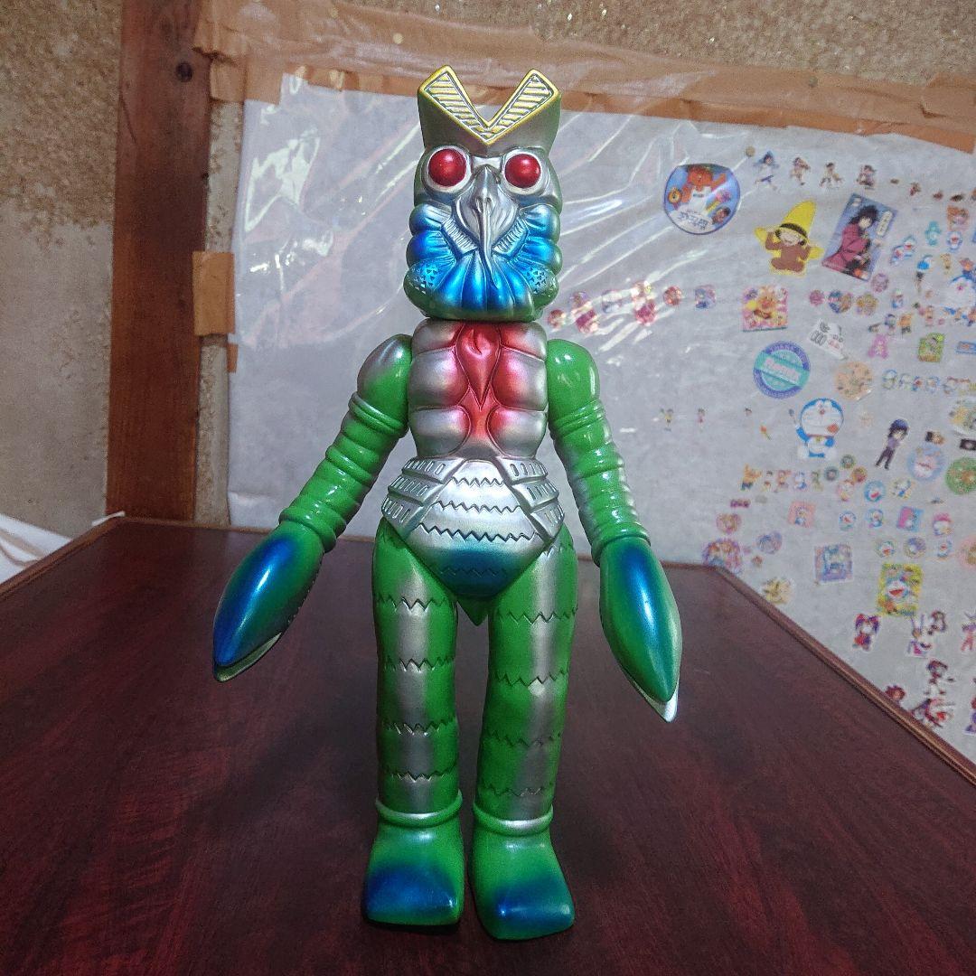 ブルマァク/ジャイアントバルタン星人 ソフビ