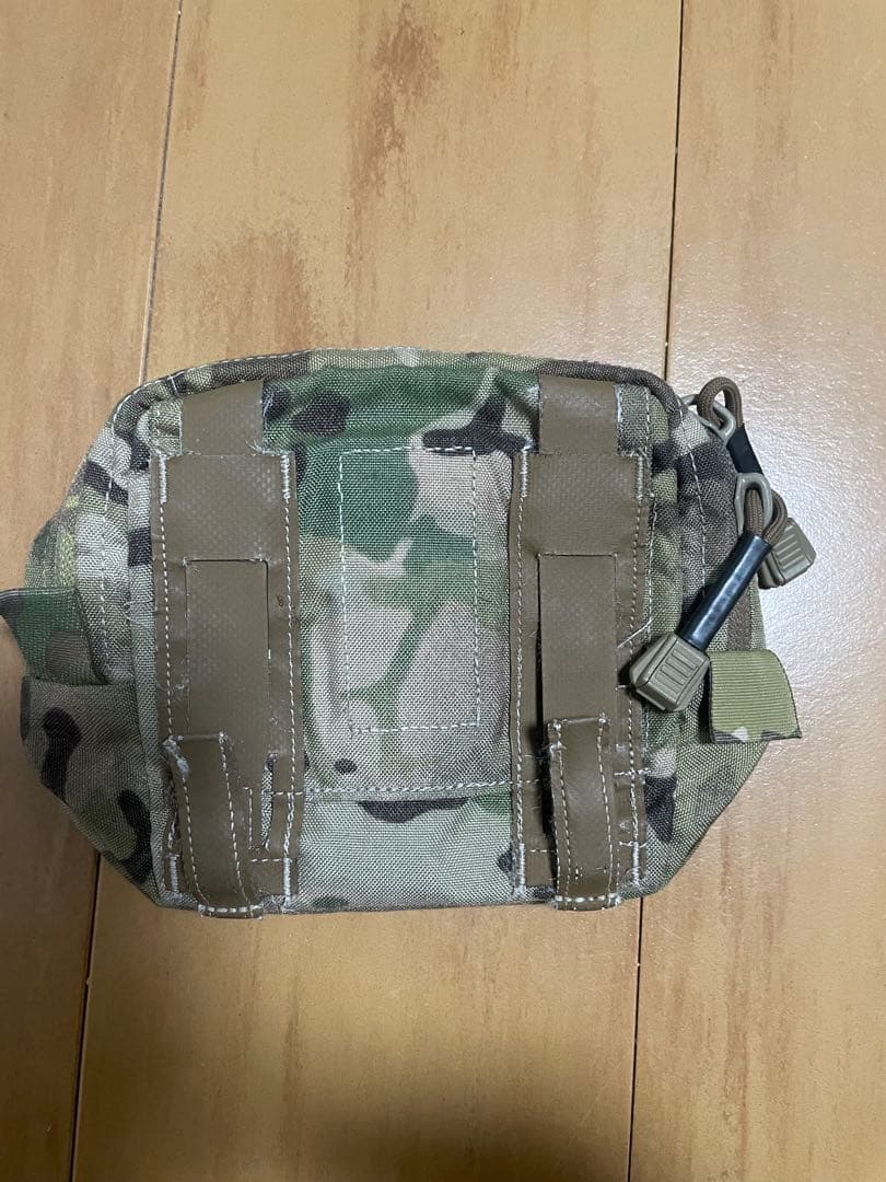 米軍放出品　Crye Precision GPポーチ　マルチカム