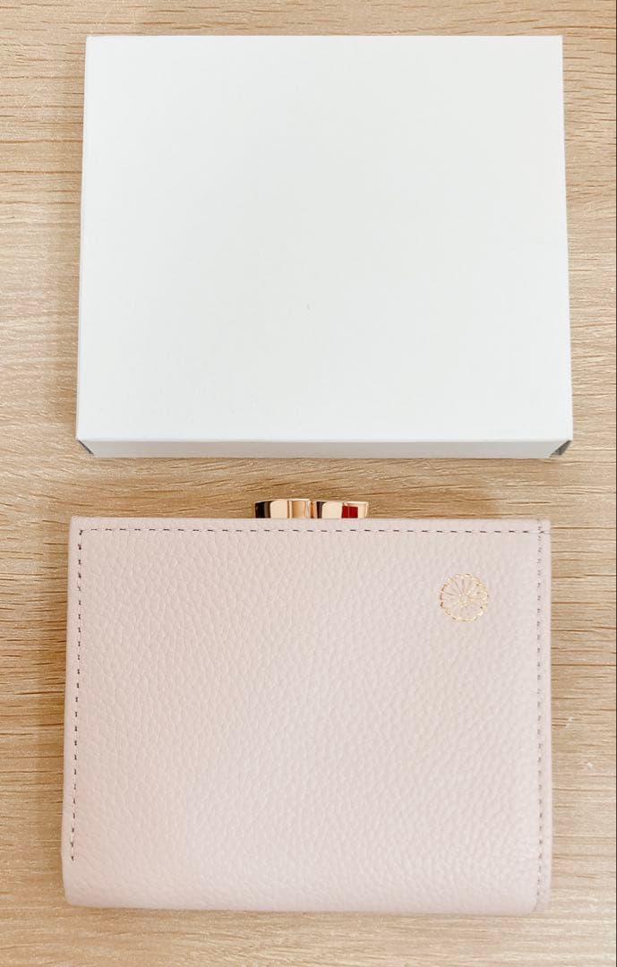 皇居　財布　二つ折り財布　ピンクベージュ 新品・未使用