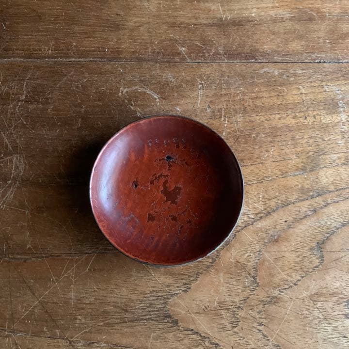 枯れた 朱塗 平盃 酒器 盃 小皿 平杯 古道具 アンティーク 古美術