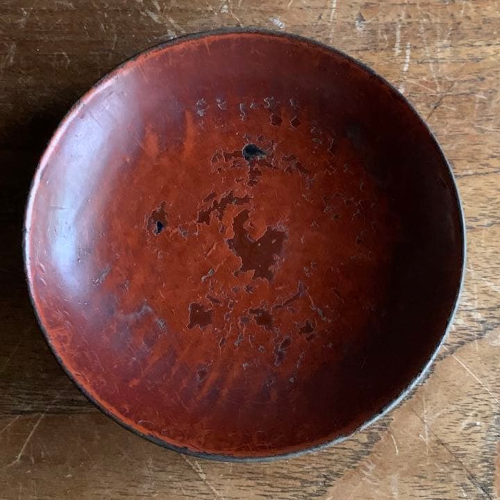 枯れた 朱塗 平盃 酒器 盃 小皿 平杯 古道具 アンティーク 古美術