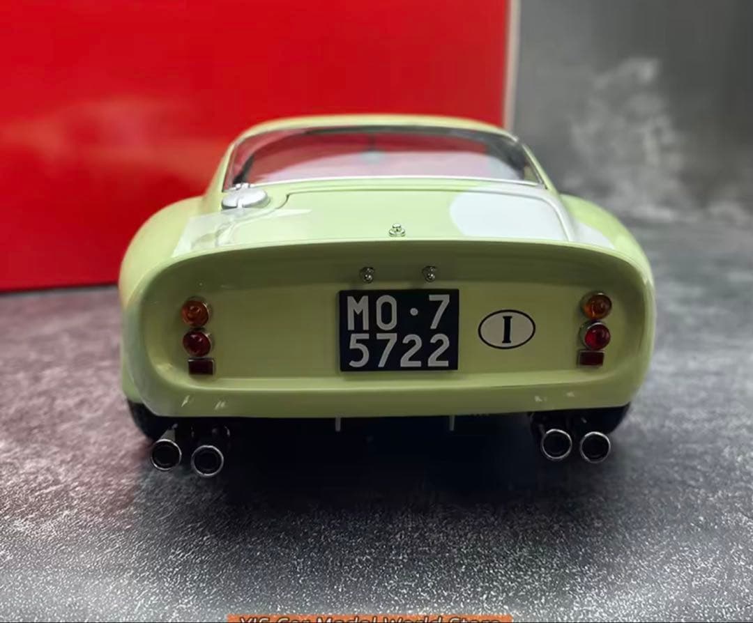 KYOSHO ダイキャストモデル 1/18 250GTO 合金製カーモデルSUV