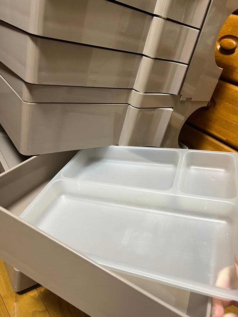 ボビーワゴン　3段5トレイ　クミンカラー