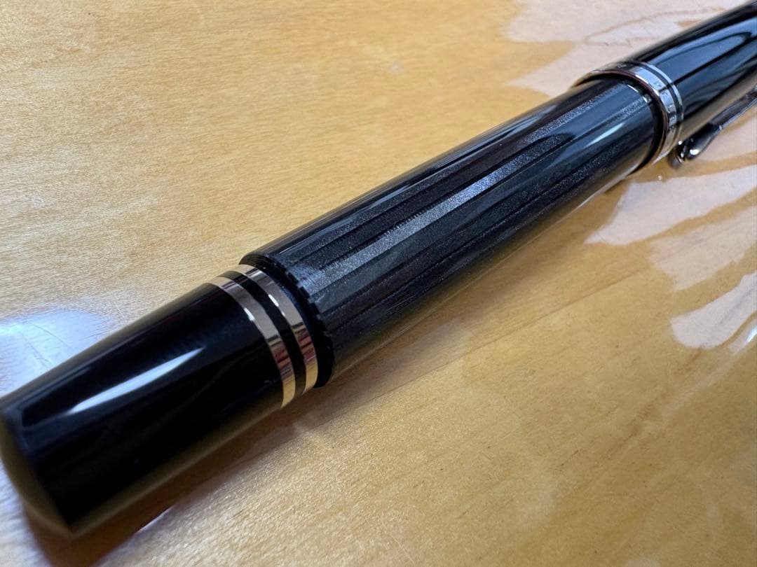 ペリカン スーベレーン m405 黒縞　ブラックストライプ