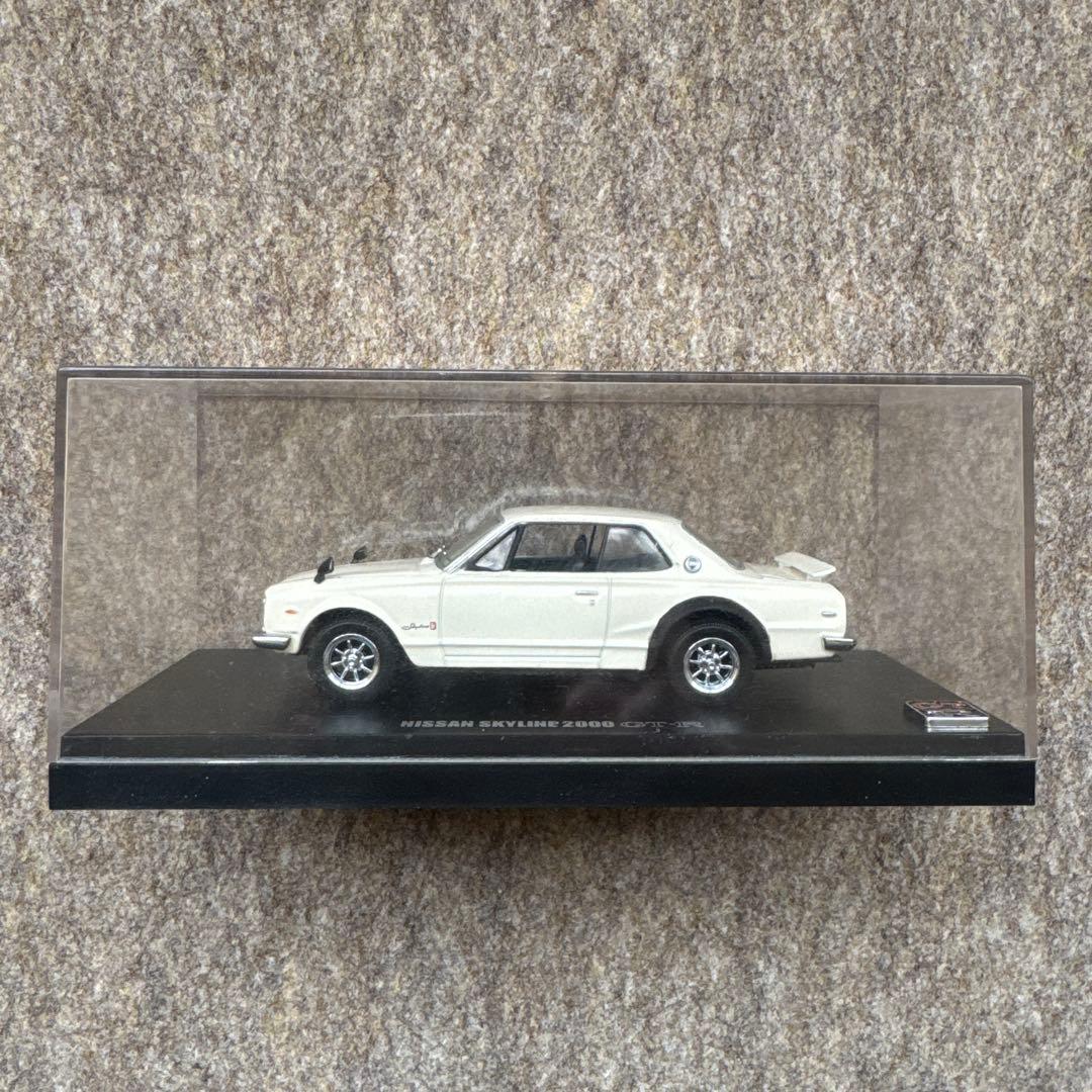 NISSAN SKYLINE 2000 GT-R ミニカー