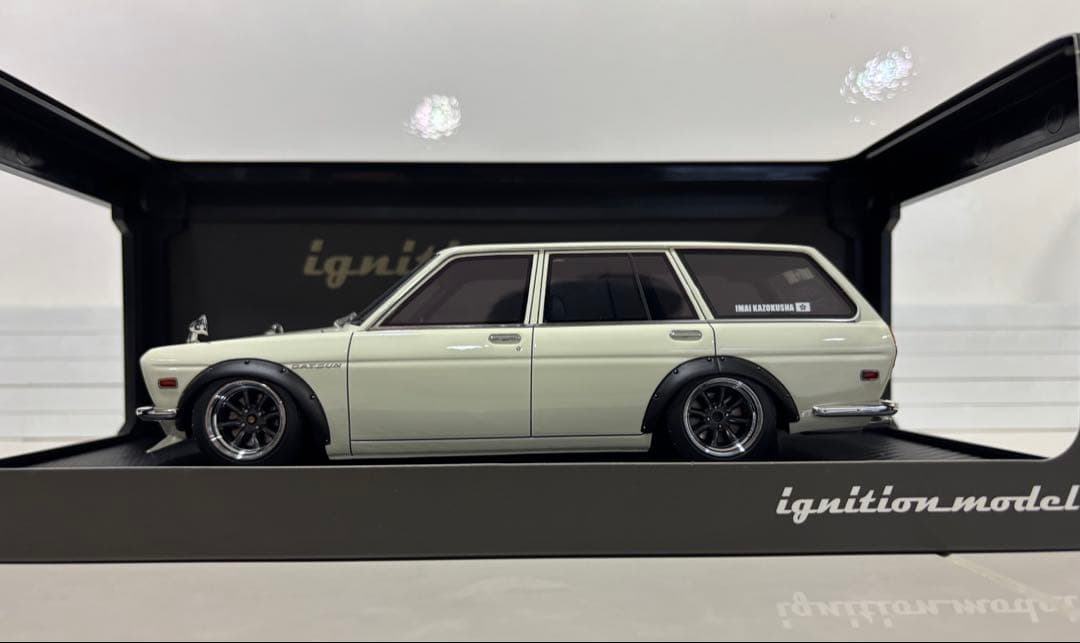 1/18ミニカー イグニッションモデル　日産ブルーバード510ワゴン【新品】