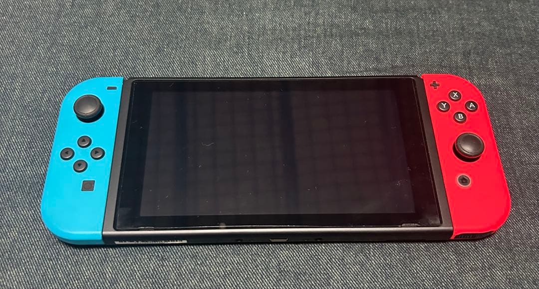 Nintendo Switch 本体 青/赤 Joy-Con ケース付き