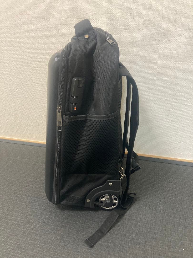 キャリーバッグ　リュック　2way 新品未使用