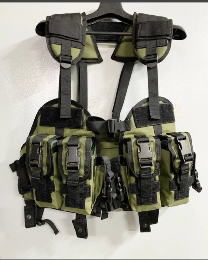 レプリカ SOE タクティカル ベスト