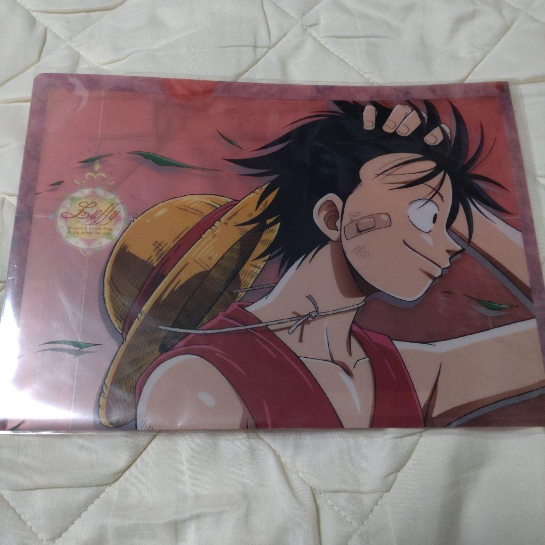ワンピース　クリアファイル B5サイズアニメ版　ルフィ・ゾロ・サンジ