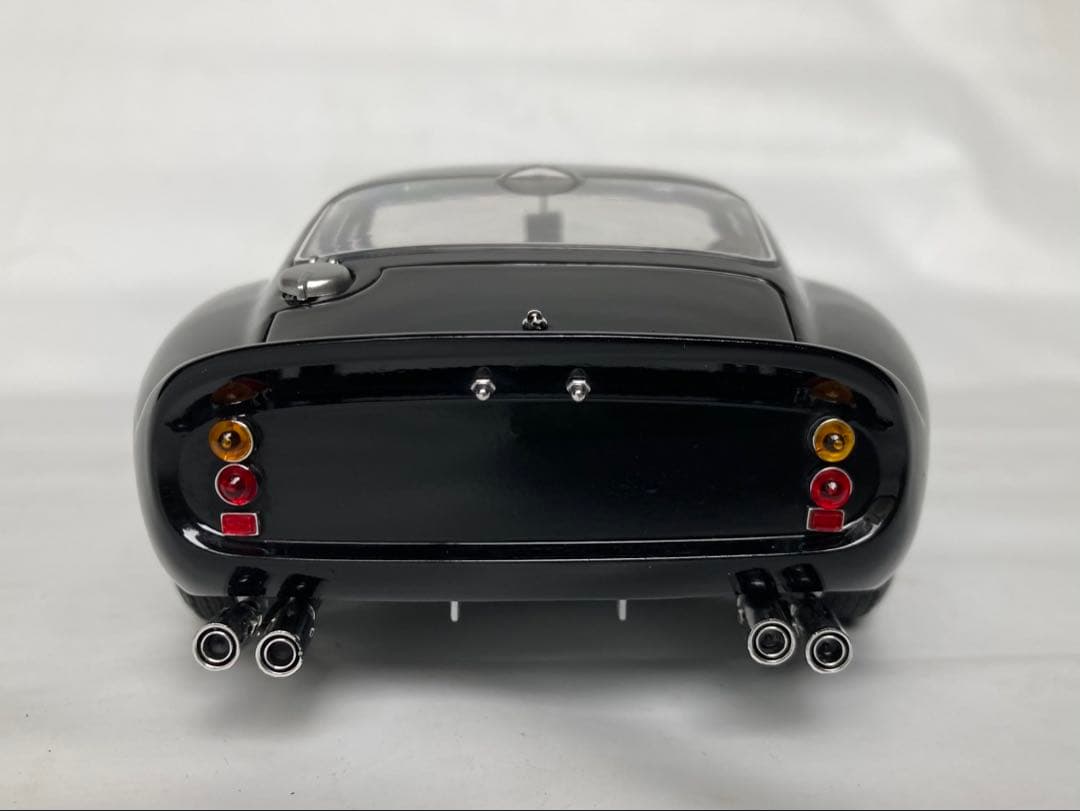 フェラーリ F250 1/18 ブラック ダイキャストモデル 大幅値下げ！