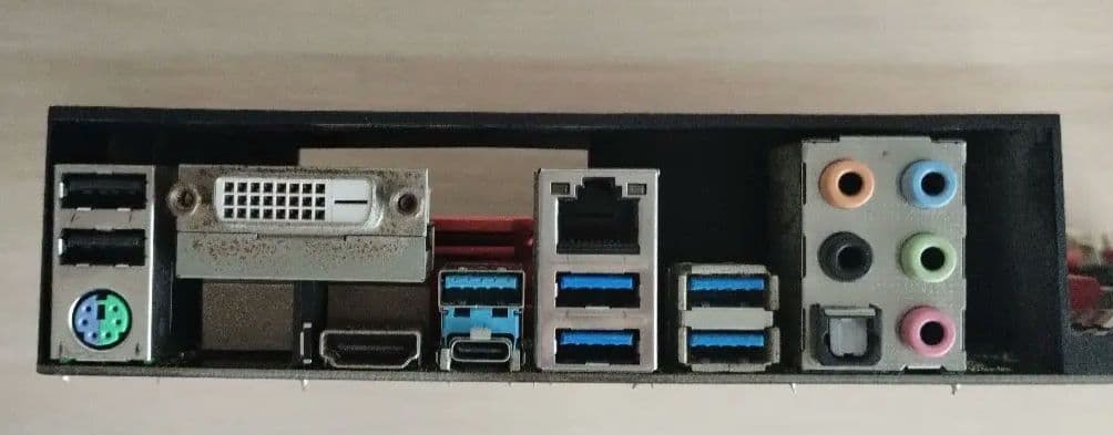 CPU： i7-6700K、MB：ASRock H170 PERFORMANCE