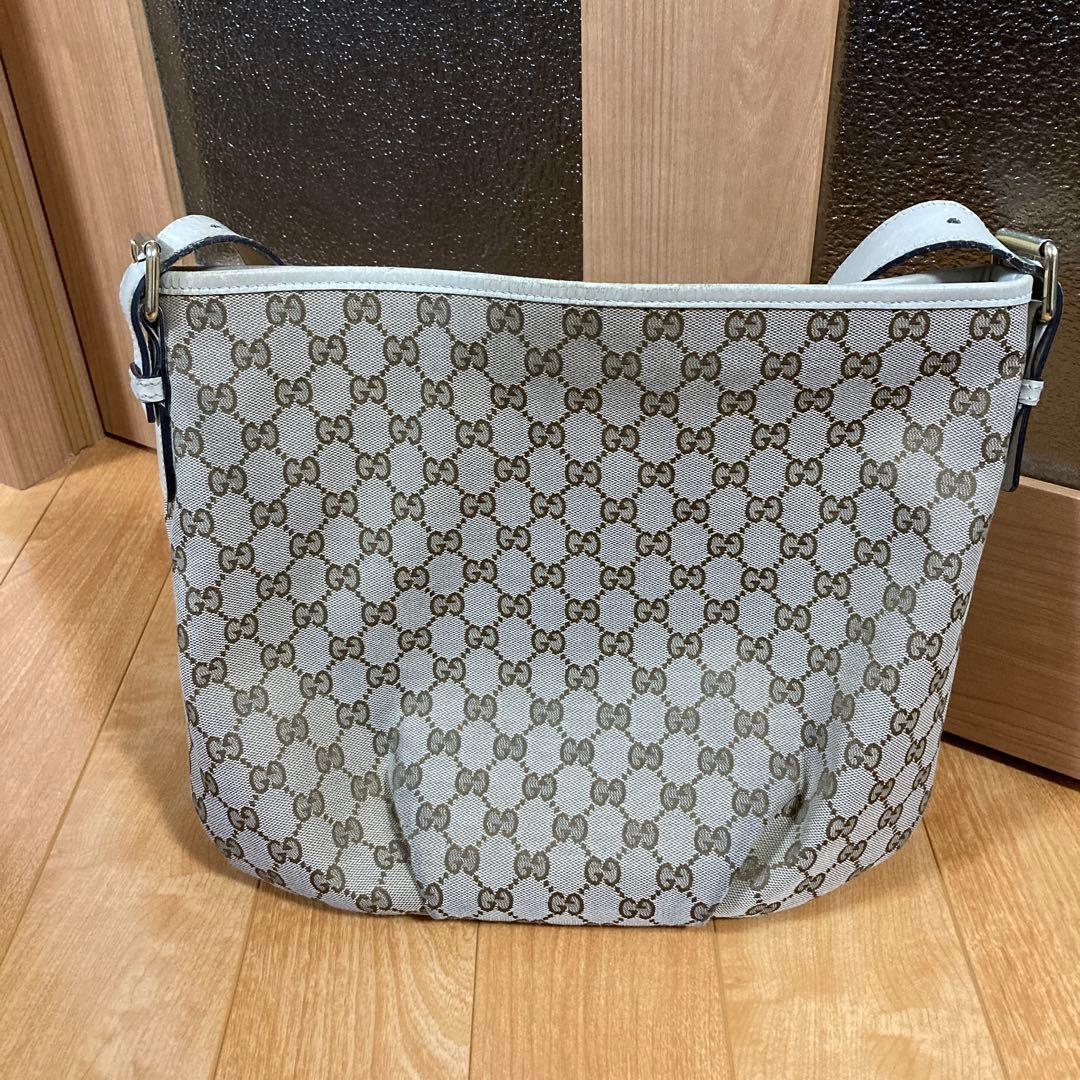 GUCCI GGパターン ショルダーバッグ ホワイト