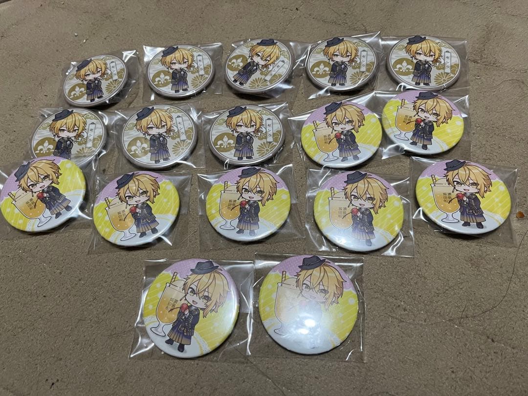 浦島坂田船、XYZなどの缶バッジ