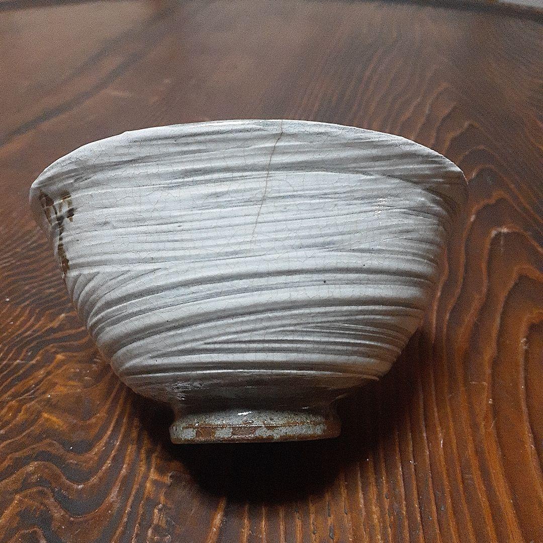 李朝鶏龍山刷毛目人参文茶碗