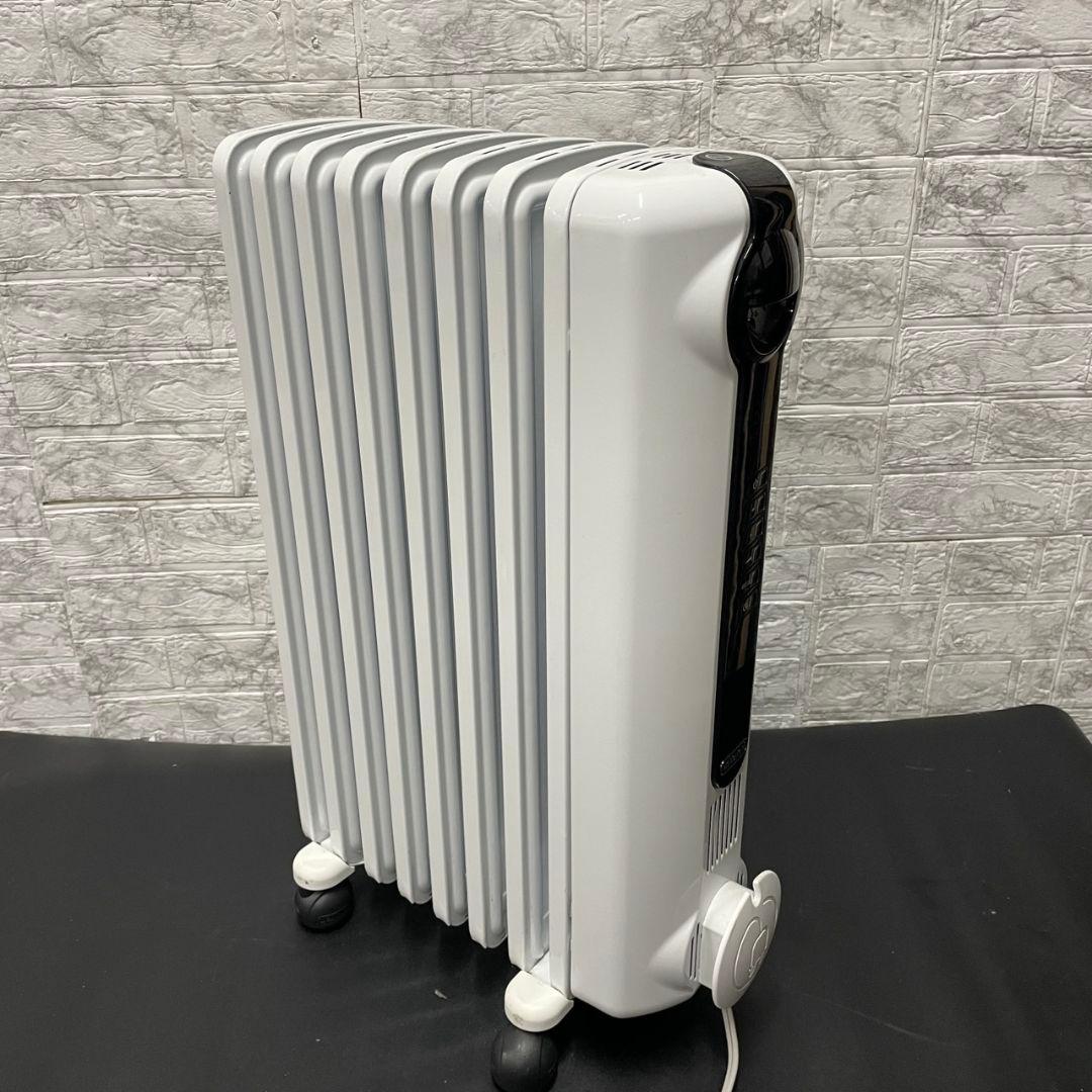 689 美品 デロンギ オイルヒーター JRE0812 送料無料