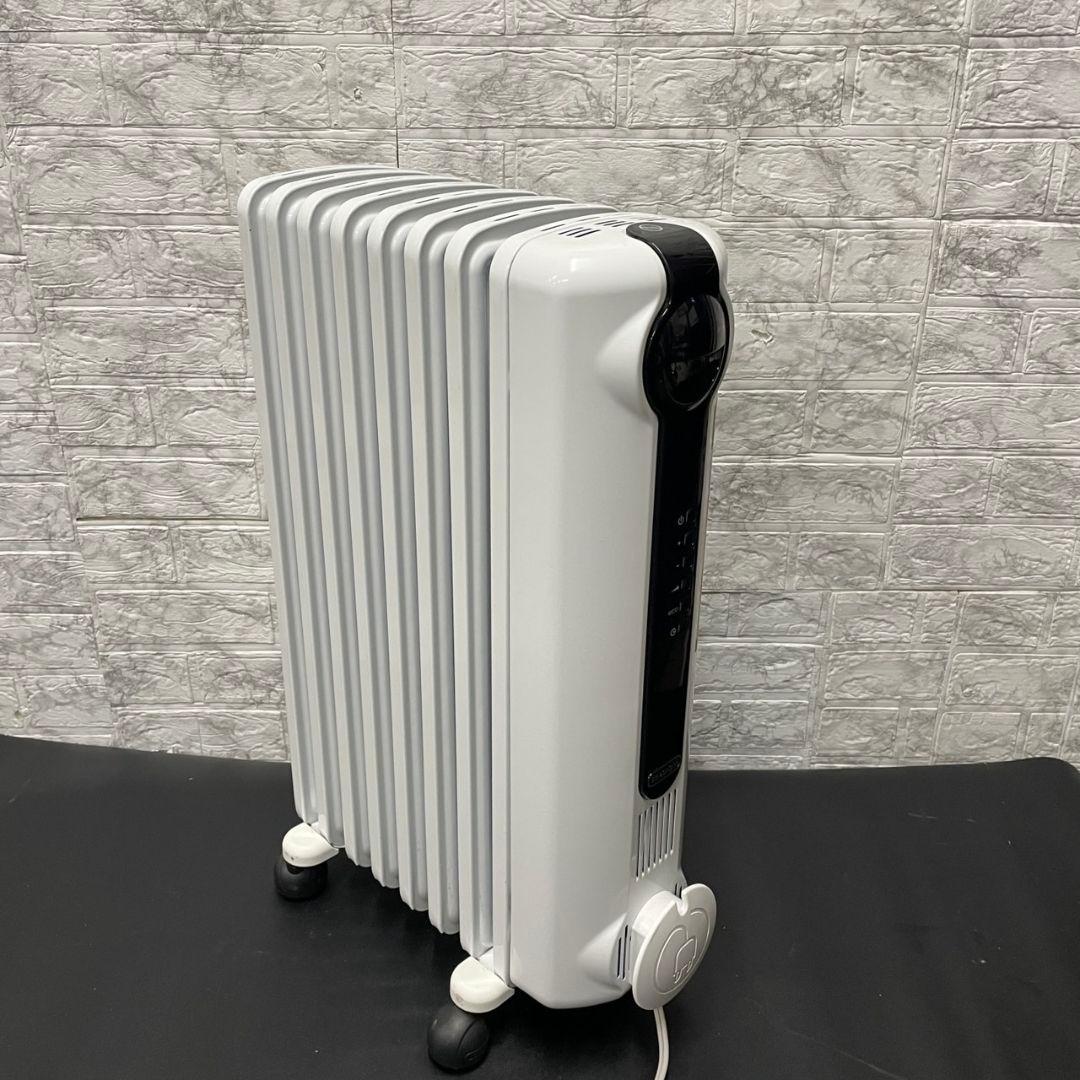 689 美品 デロンギ オイルヒーター JRE0812 送料無料