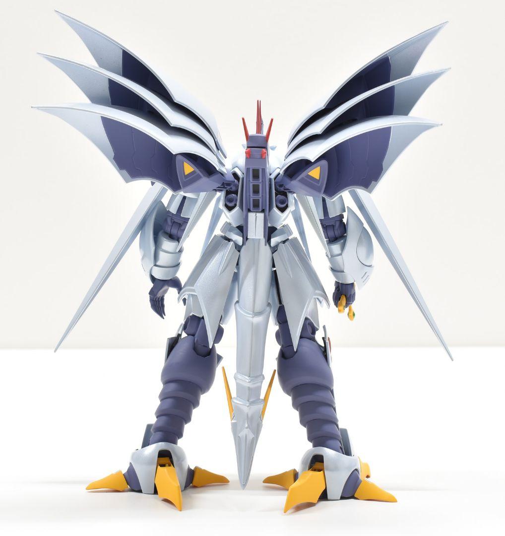 HGサイバスター 完成品 塗装済み バンダイ プラモデル