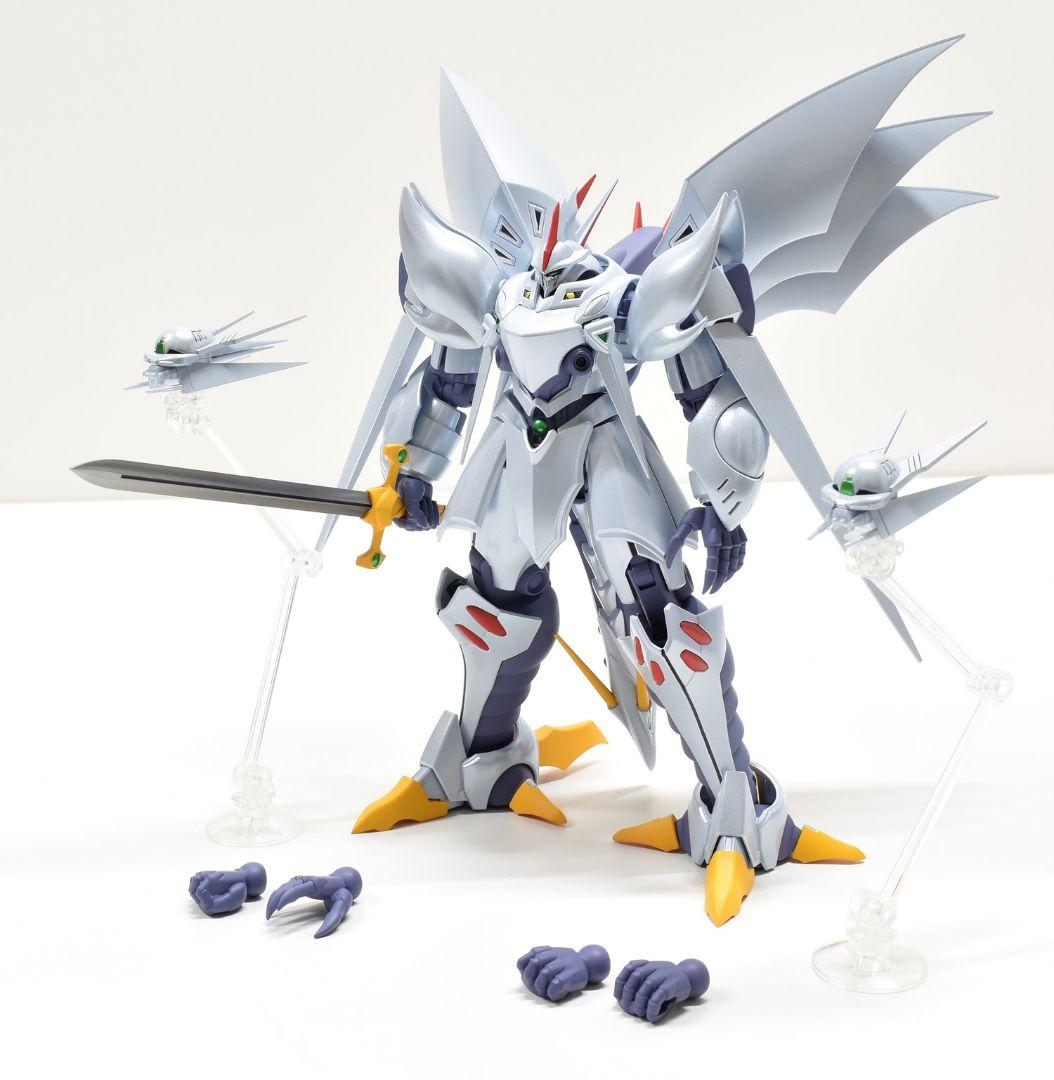 HGサイバスター 完成品 塗装済み バンダイ プラモデル