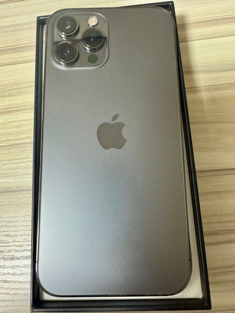 美品iPhone 12 Pro Max 本体 ケース付きSIMフリー　128GB