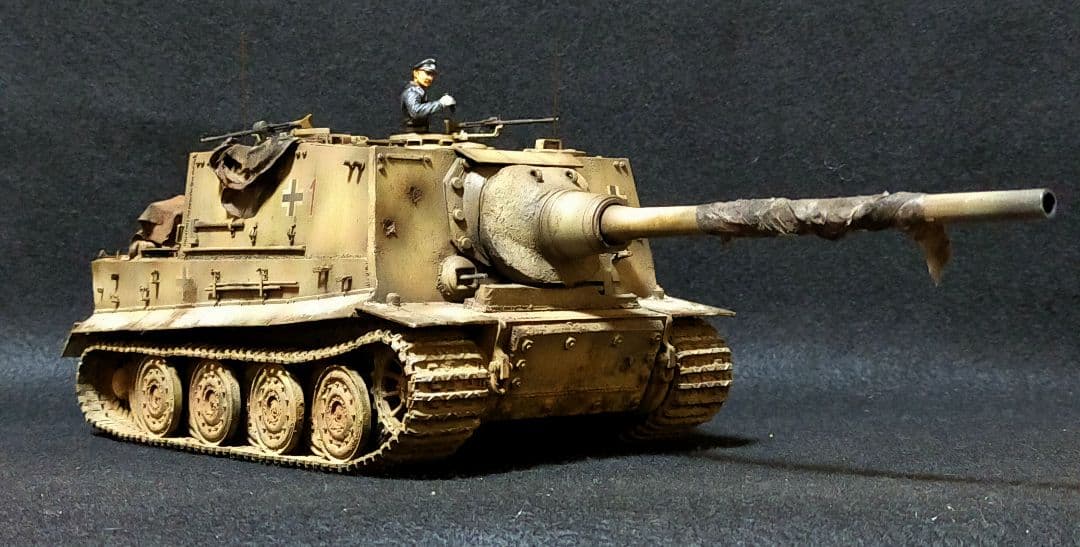 1/35 タイガー重戦車 ティーガー完成品