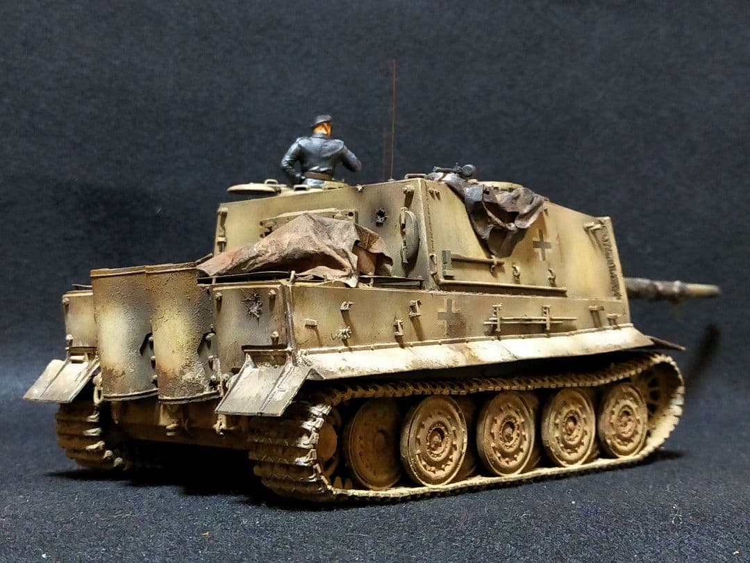 1/35 タイガー重戦車 ティーガー完成品