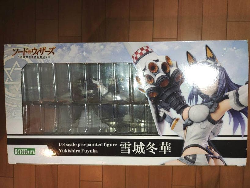 未開封 ソード＆ウィザーズ 覇剣の皇帝と七星の姫騎士 雪城冬華 フィギュア